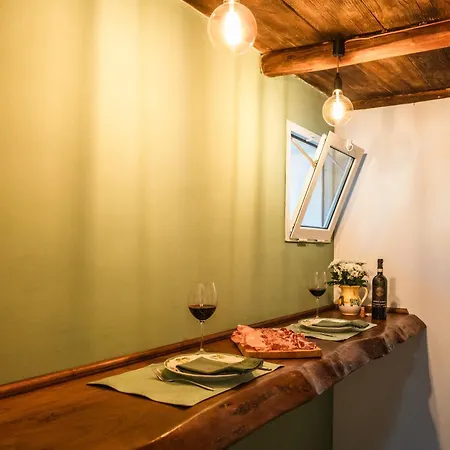 Antica Apartment